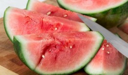 扎西枫丹娱乐吃瓜作品,揭秘娱乐圈背后的“吃瓜”故事